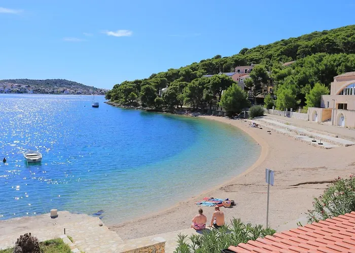 Double 3266a Pensión Rogoznica (Sibenik-Knin)